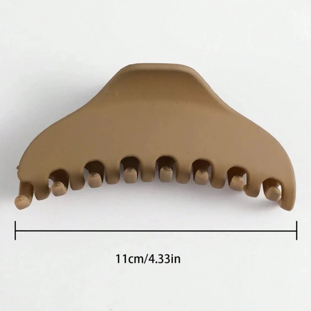 Brown Women's Hair Claw Clips
